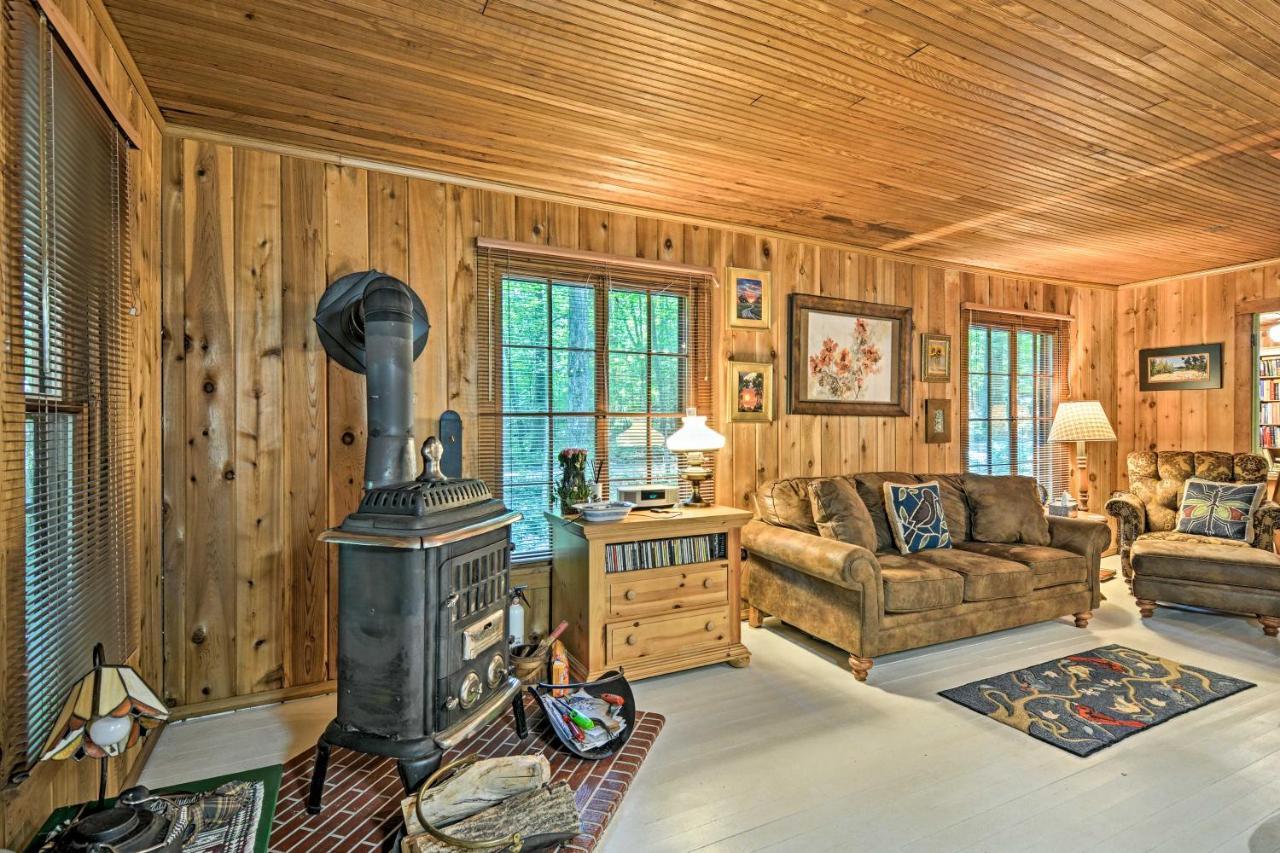 Pet-Friendly One Crow Cottage In Harbor Springs! Εξωτερικό φωτογραφία