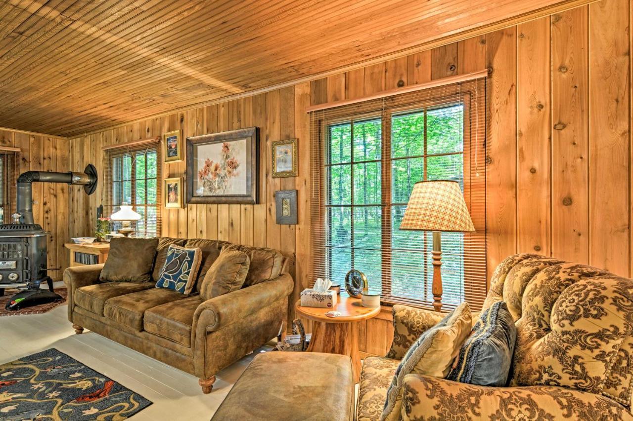 Pet-Friendly One Crow Cottage In Harbor Springs! Εξωτερικό φωτογραφία